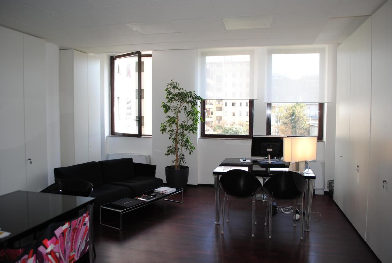 10 Keys Milano Hotel Luaran gambar