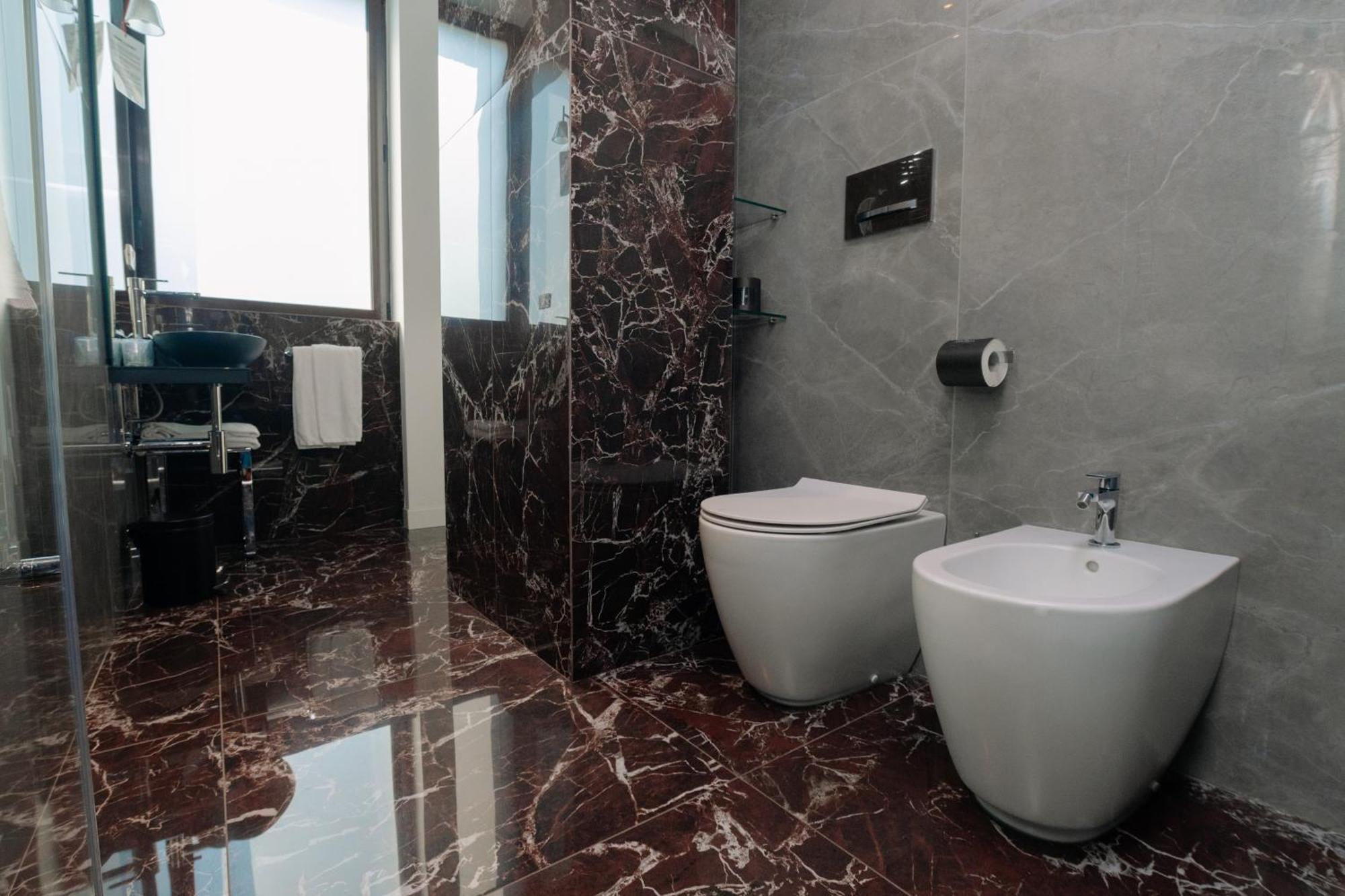 10 Keys Milano Hotel Luaran gambar